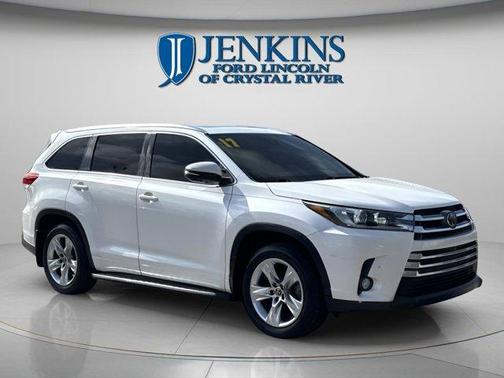 2017 Toyota Highlander Limited