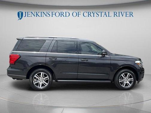 Dark Matter Gray Metallic 2024 Ford Expedition XLT