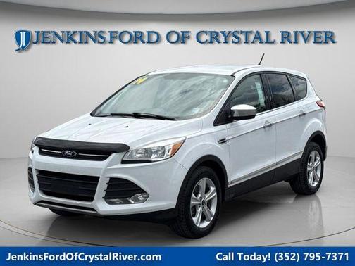 Oxford White 2014 Ford Escape SE