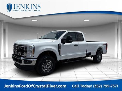 2025 Ford F-350 XLT