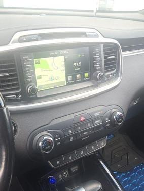 Titanium Silver 2016 Kia Sorento SX