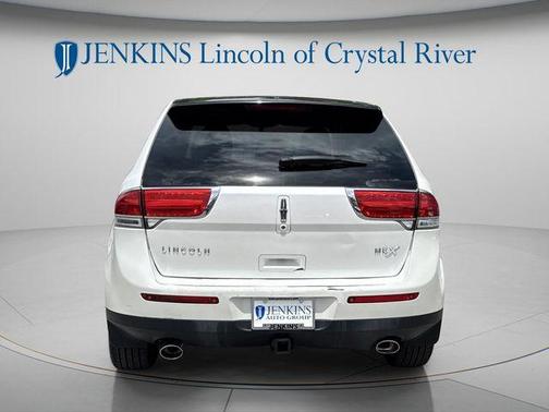 White Platinum Clearcoat Metallic 2011 Lincoln MKX Base