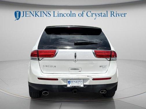 White Platinum Clearcoat Metallic 2011 Lincoln MKX Base