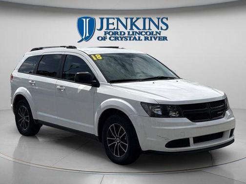 Vice White 2018 Dodge Journey SE
