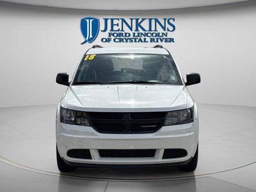 Vice White 2018 Dodge Journey SE