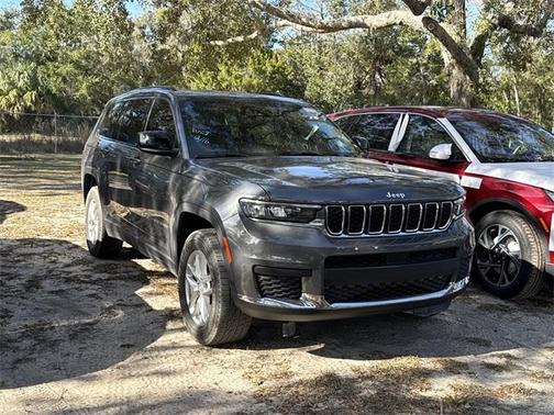 2021 Jeep Grand Cherokee L Laredo