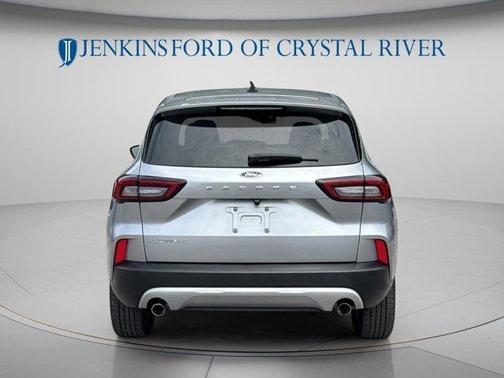 Iconic Silver Metallic 2024 Ford Escape Active