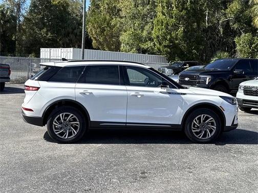 2026 Lincoln Corsair Premiere