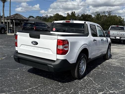 2025 Ford Maverick XL