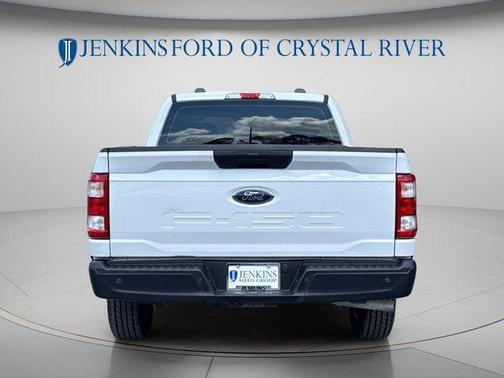 Oxford White 2022 Ford F-150 XL