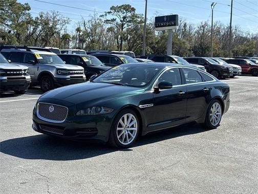 2012 Jaguar XJ Base