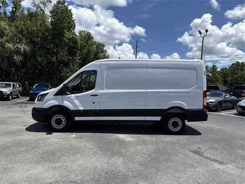 2025 Ford Transit-250 148 WB Medium Roof Cargo
