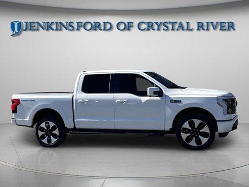 2025 Ford F-150 Lightning Platinum