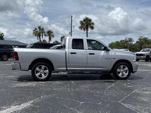 Bright Silver Clearcoat Metallic 2013 RAM 1500 Tradesman/Express