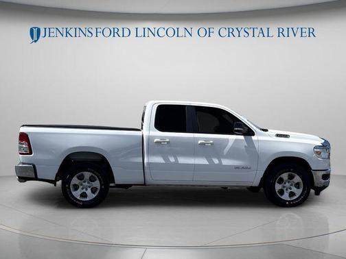 Bright White Clearcoat 2022 RAM 1500 Big Horn