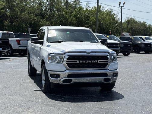Bright White Clearcoat 2022 RAM 1500 Big Horn
