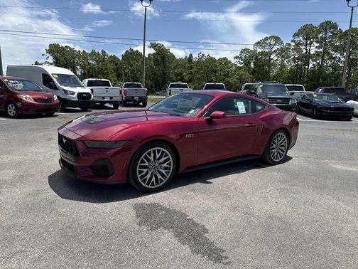 2025 Ford Mustang GT Premium