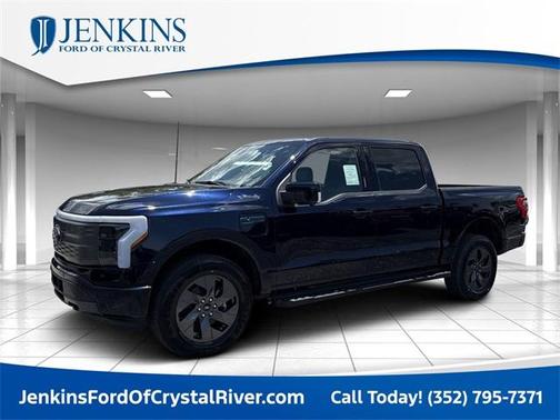 2025 Ford F-150 Lightning LARIAT