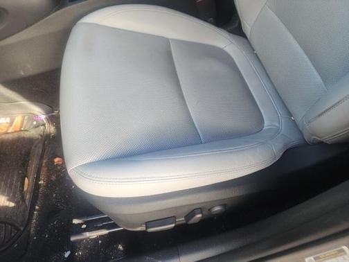 2022 Hyundai KONA Limited