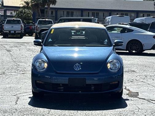 2016 Volkswagen Beetle 1.8T S