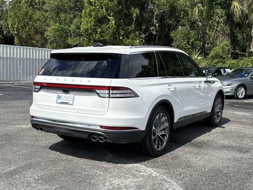 2025 Lincoln Aviator Premiere
