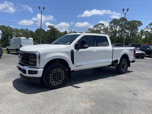 2025 Ford F-250 Platinum