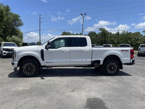 2025 Ford F-250 Platinum