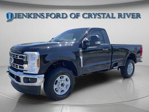 2025 Ford F-350 XLT