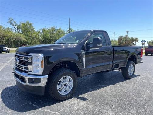 2025 Ford F-350 XLT