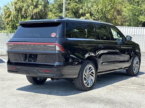 2025 Lincoln Navigator L Reserve