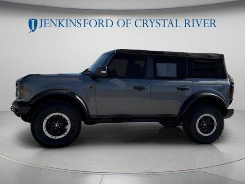 Carbonized Gray Metallic 2021 Ford Bronco Badlands
