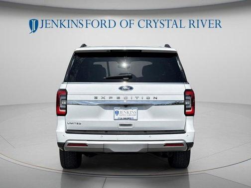 Star White 2024 Ford Expedition Limited