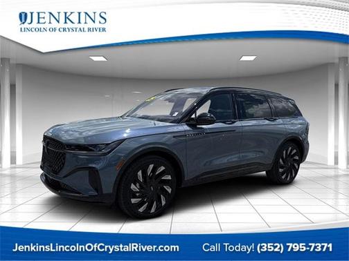 2025 Lincoln Nautilus Reserve