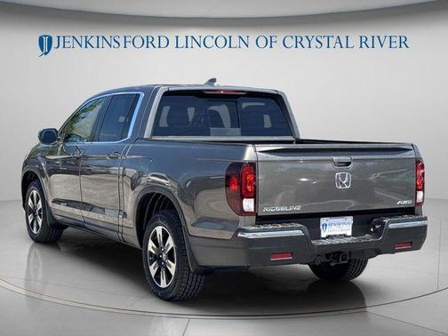 Pacific Pewter Metallic 2020 Honda Ridgeline RTL
