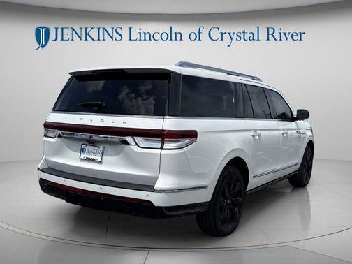 Pristine White 2024 Lincoln Navigator L Reserve