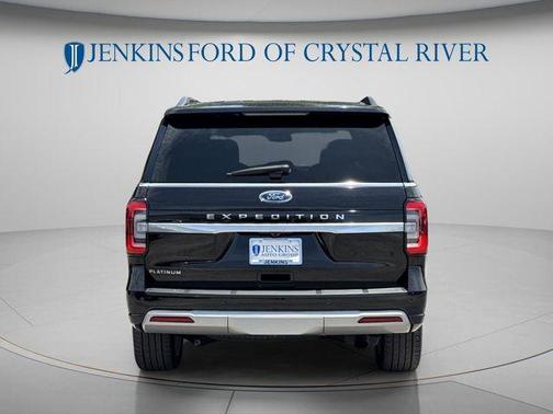 Agate Black Metallic 2024 Ford Expedition Platinum
