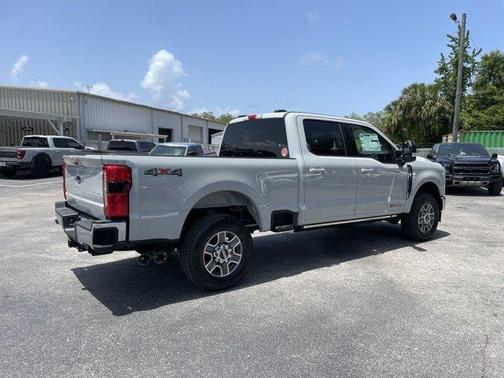 2025 Ford F-350 XLT
