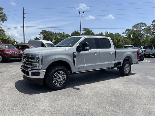 2025 Ford F-350 XLT