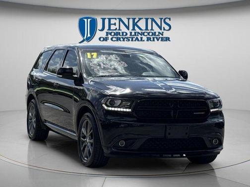 DB Black Crystal Clearcoat 2017 Dodge Durango GT