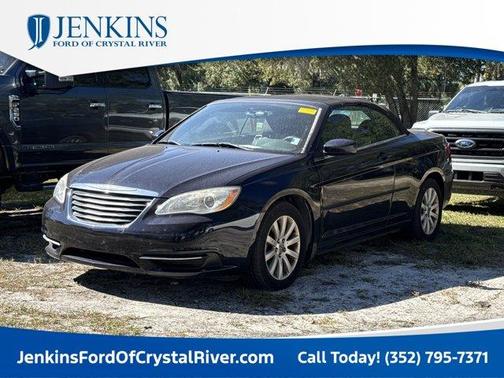 2012 Chrysler 200 Touring