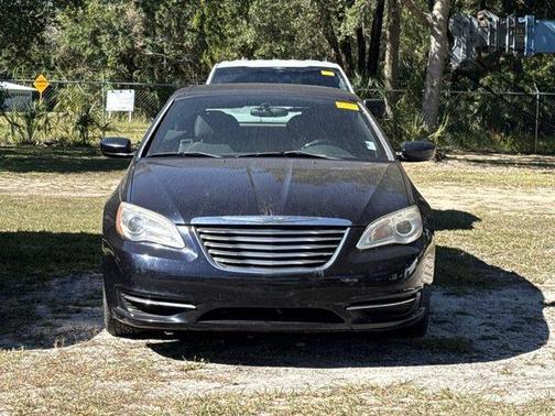 2012 Chrysler 200 Touring