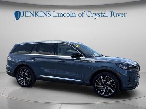 Whisper White 2026 Lincoln Aviator Reserve AWD