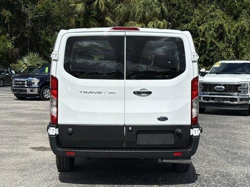 2025 Ford Transit-350 XL