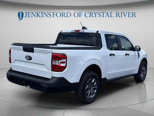 Oxford White 2026 Ford Maverick XLT