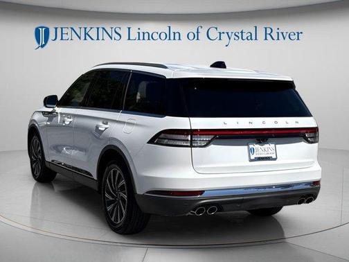Pristine White 2026 Lincoln Aviator Premiere