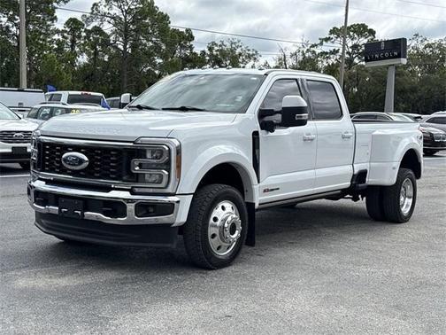 2023 Ford F-450 Lariat