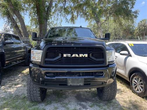 2017 RAM 3500 SLT