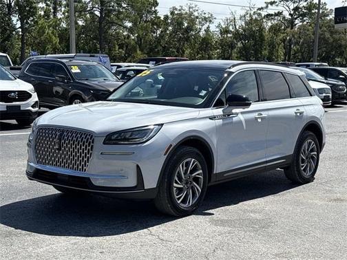 2025 Lincoln Corsair Premiere