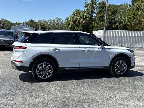 2025 Lincoln Corsair Premiere