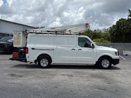 Glacier White 2020 Nissan NV Cargo NV3500 HD SV V8